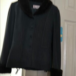 Elegant Green and Brown Pantsuit with Classic Appeal